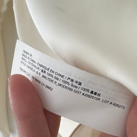 Theory 100% silk Ivory Women's Blouse - Picture 7 of 9